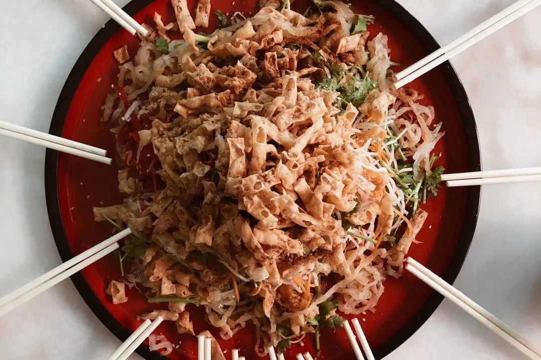 20岁胃胀2个月是胃癌吗,16岁女孩经常胃胀被查出胃癌晚期