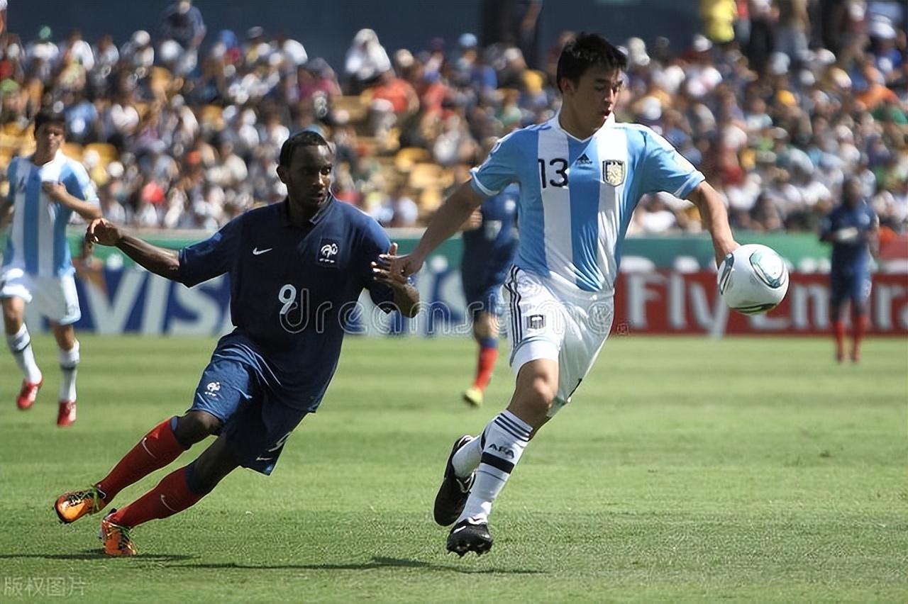 把足球加入高考吧,如果中国足球能踢进世界杯