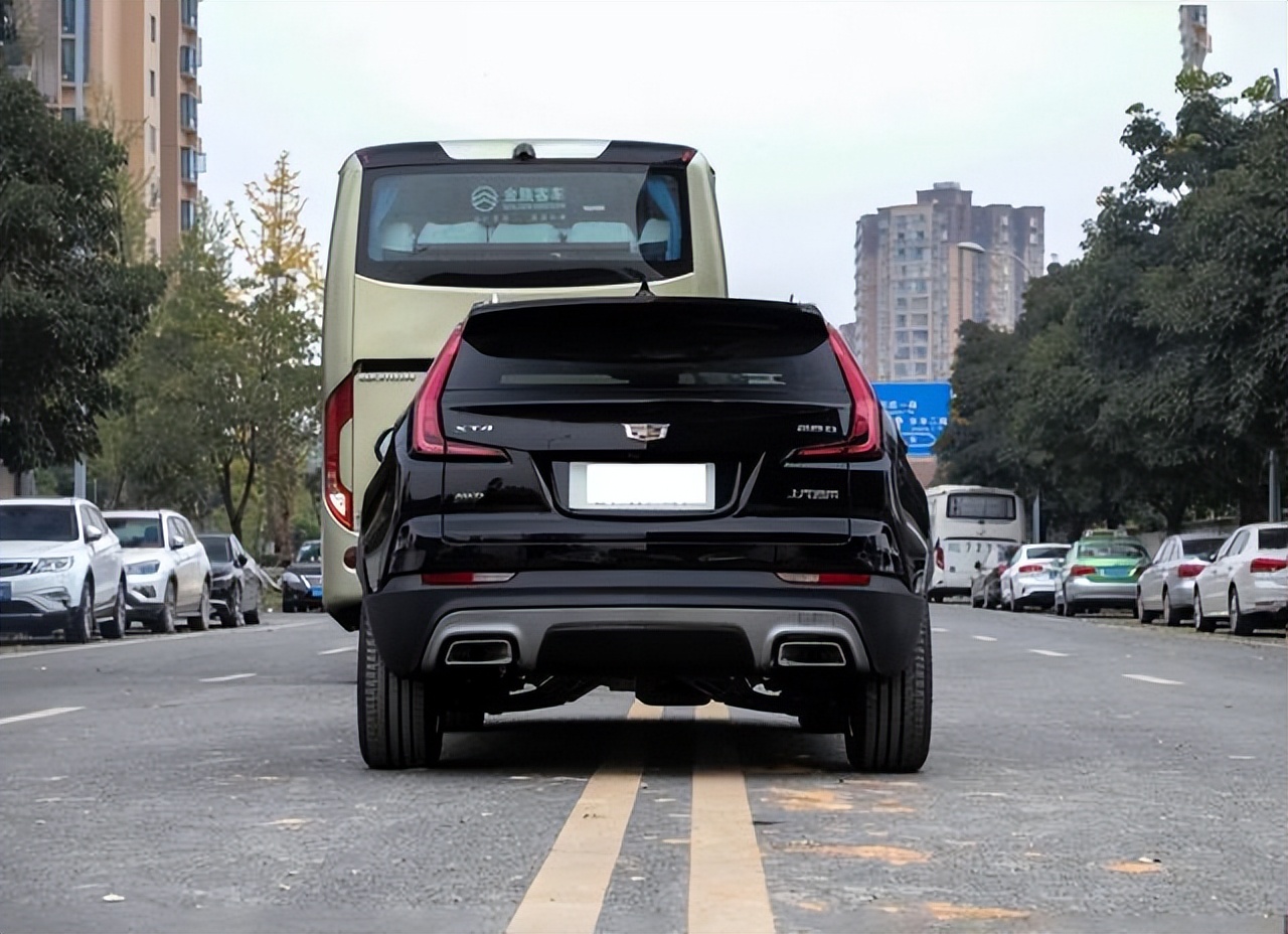 22万凯迪拉克新车,凯迪拉克xt4真实用车体验