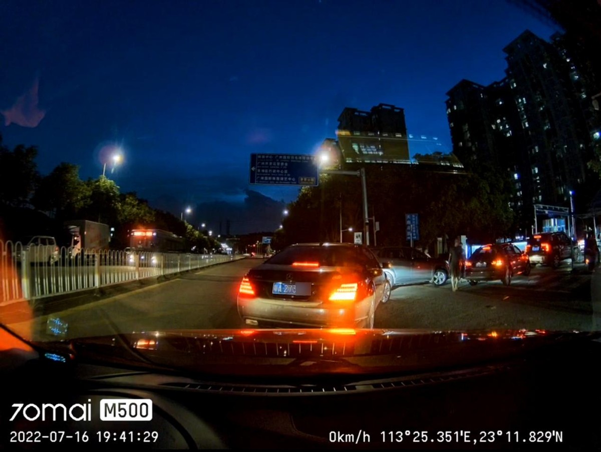 70迈m500行车记录仪辅助驾驶,70迈行车记录仪m500有哪些功能