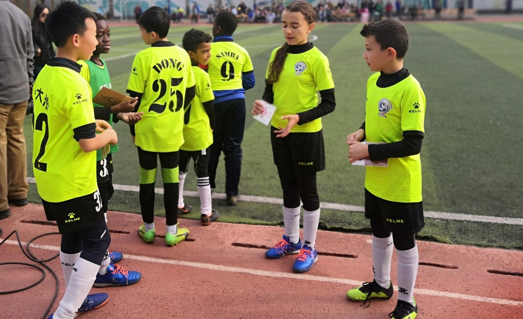 北京华誉外交官夏令营,华誉篮球夏令营