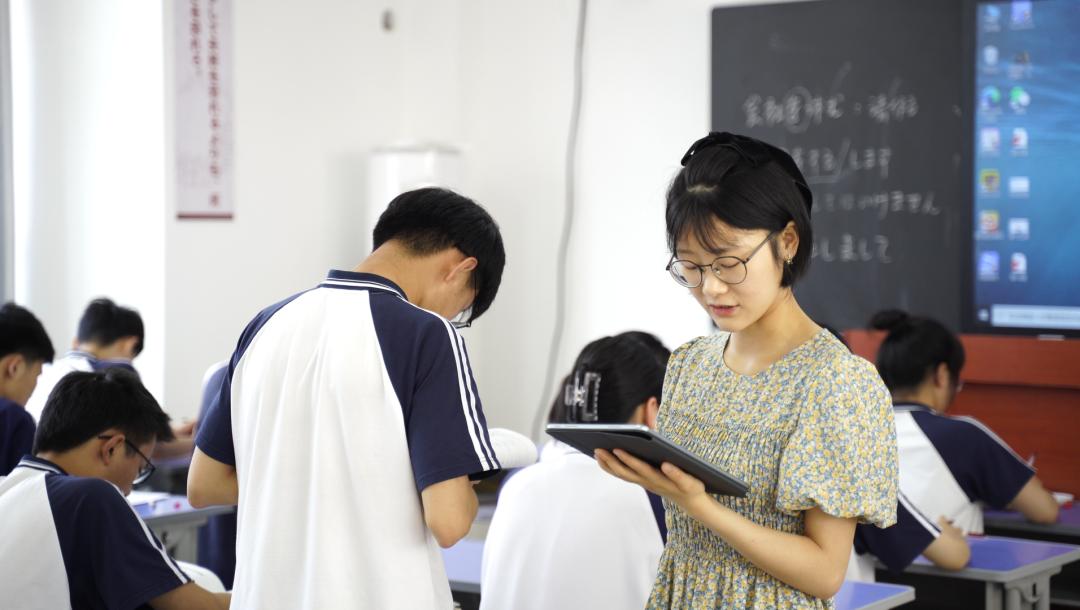 欢迎报考汉语言文学专业,南阳外国语学校报名