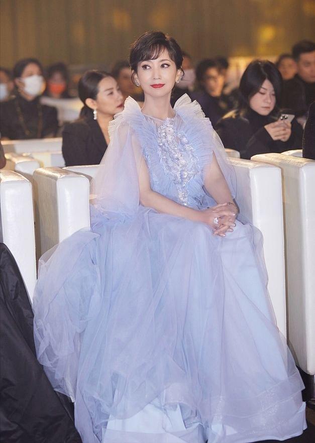 47岁最有气质的女星,身材最好的15位中年女星