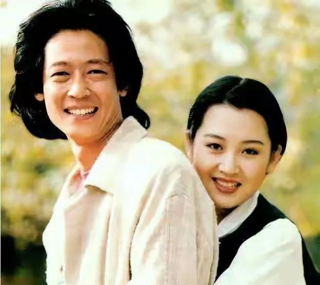 许晴和王志文谈过恋情,许晴曾经有多爱王志文