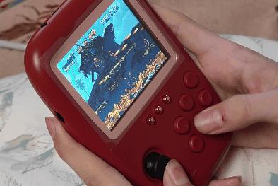 被游戏机充电宝吸引劝退包容的故事