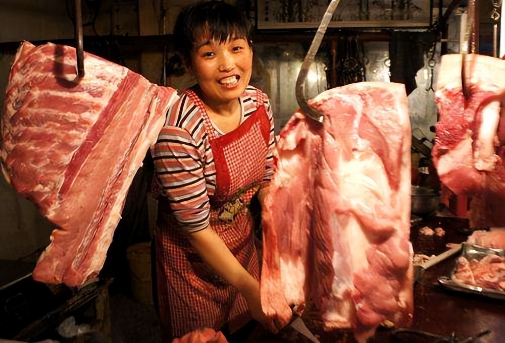 猪价现走跌迹象家禽市场继续承压,2023到2025年猪价预测最新消息