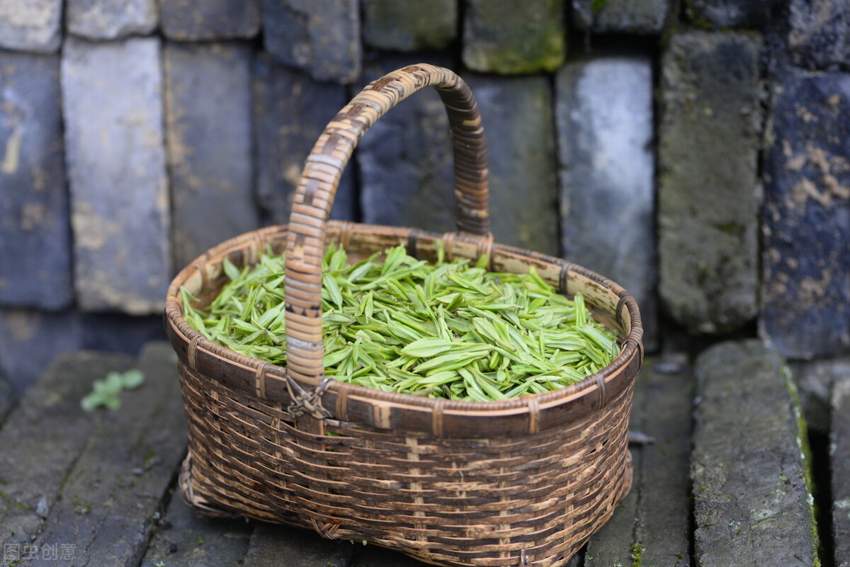 春茶营销,茶事沏一杯春茶开启整个春天
