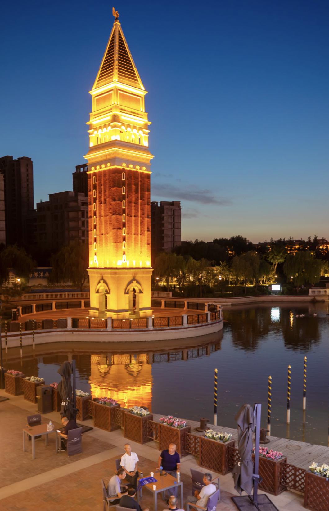 好看又好逛，不愧是济南的夜！来感受济南夜晚的美好吧~