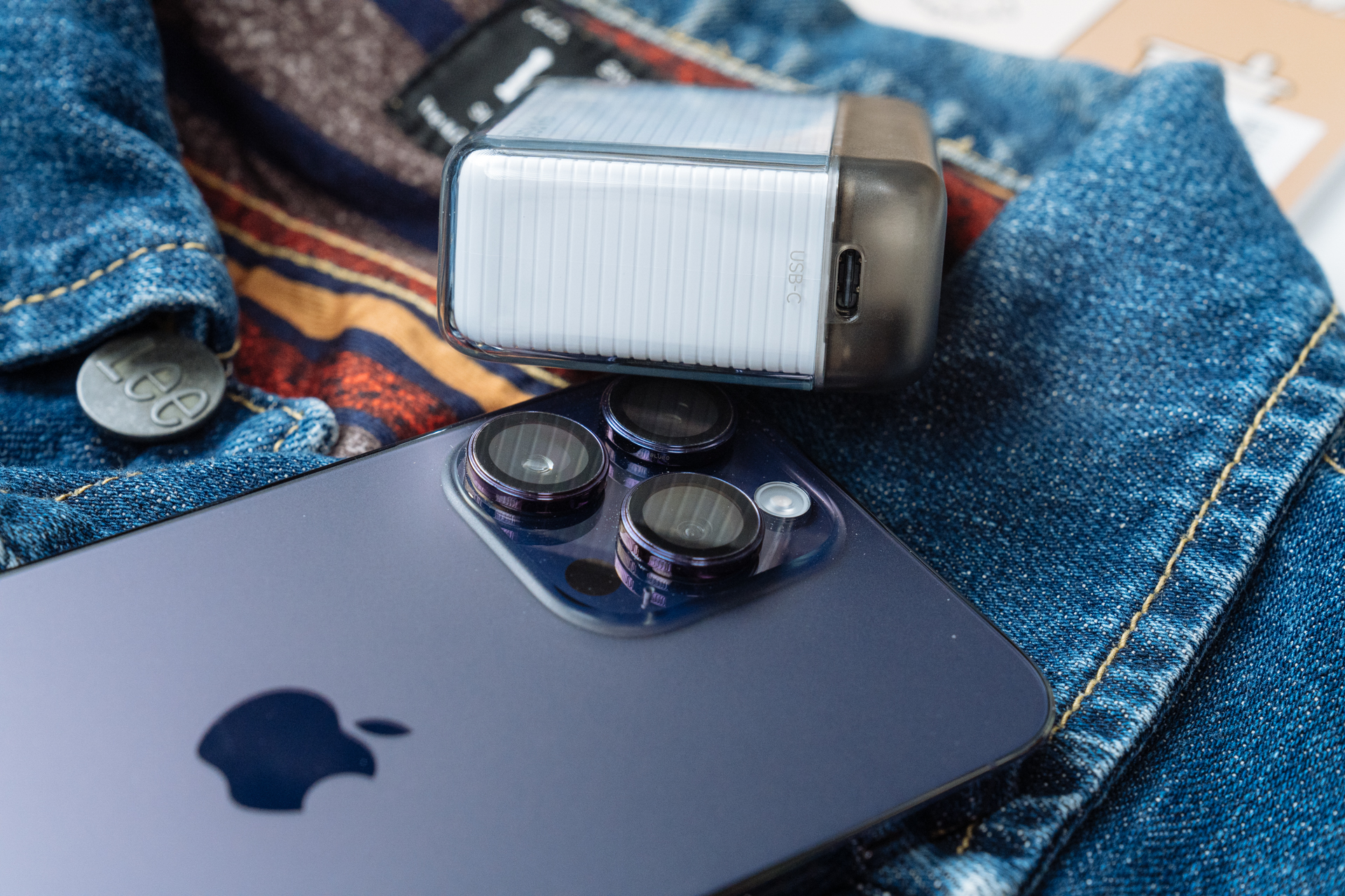 闪极充电宝10000毫安测评,闪极100w充电宝新款