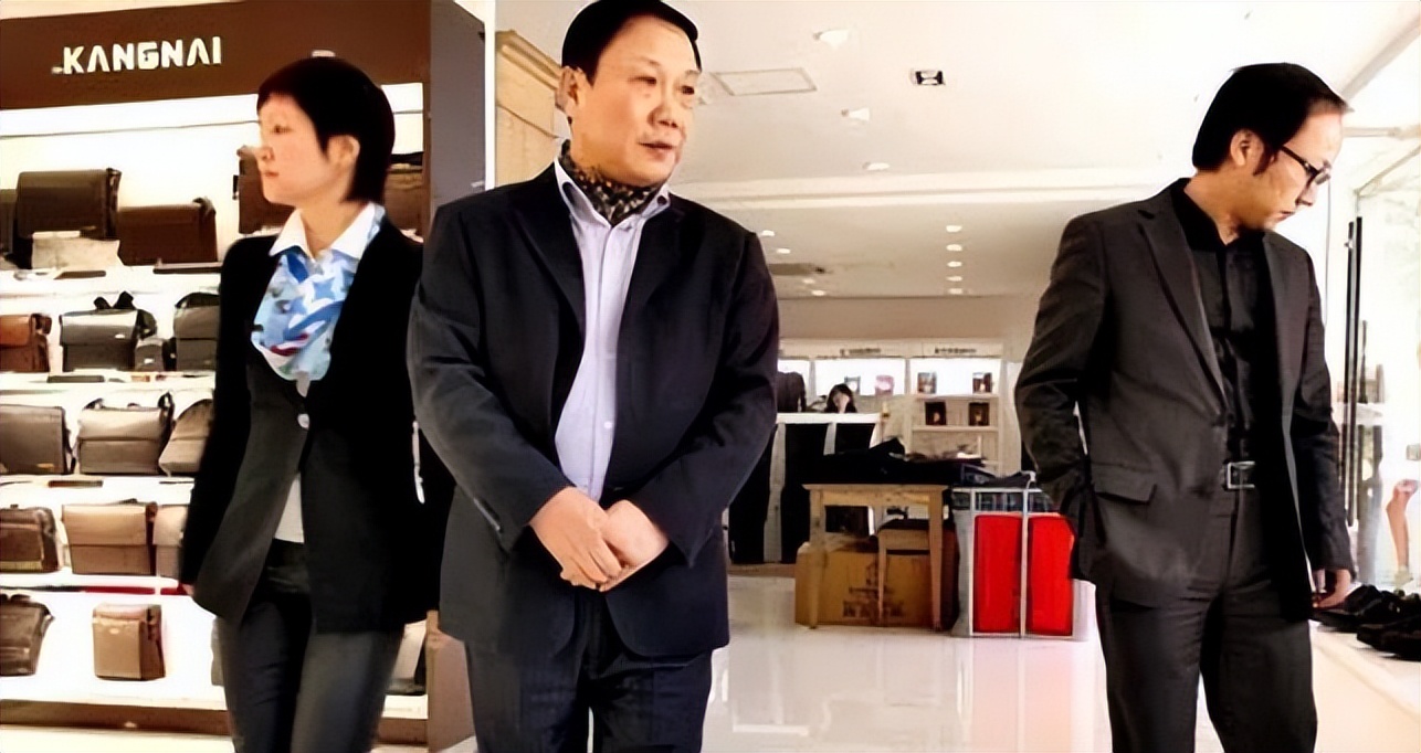 改变温州手工制鞋历史的人走了，康奈“姐弟配”时间会延续吗？