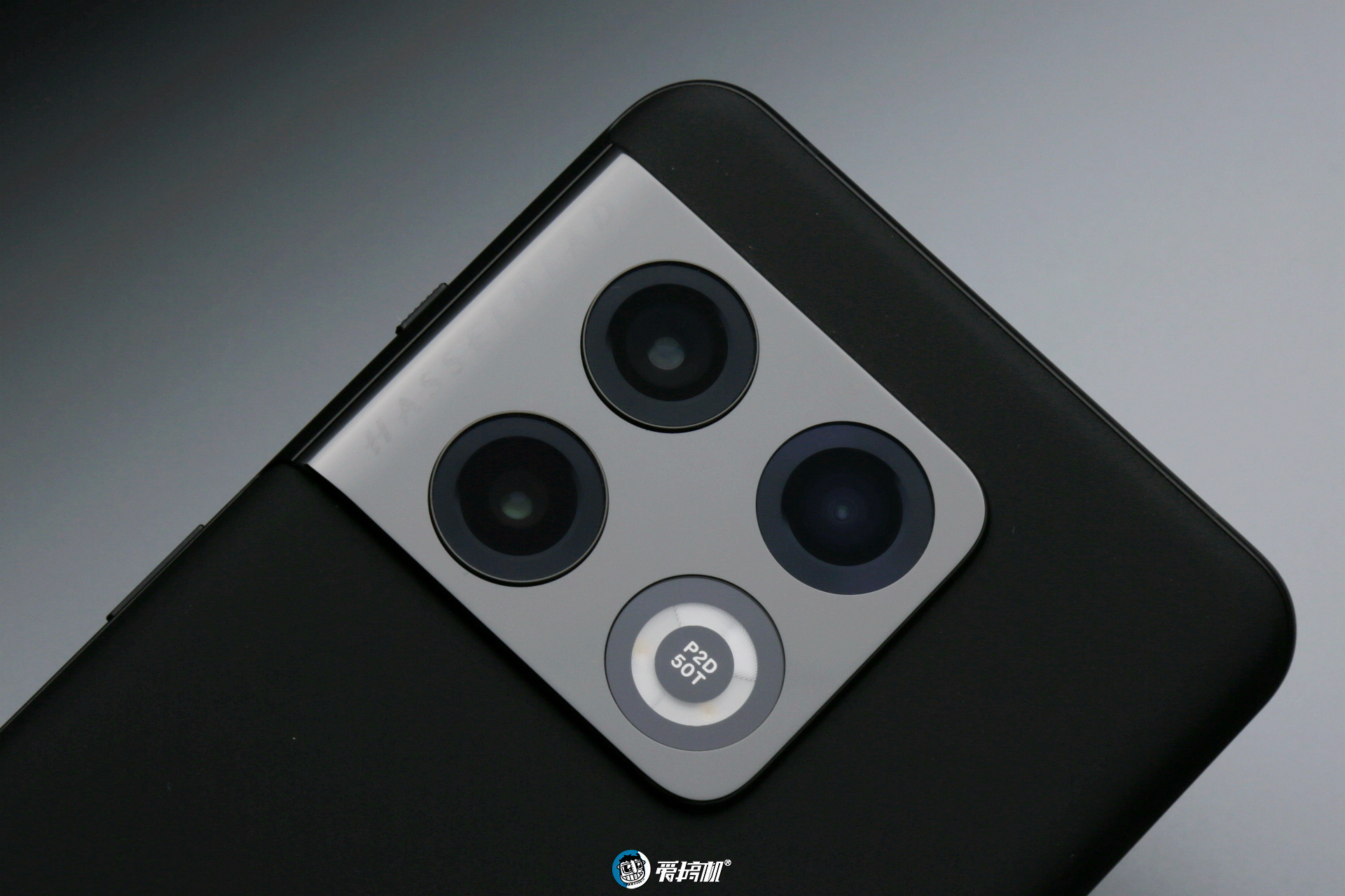 一加10pro对比苹果13,一加10pro和小米mix4