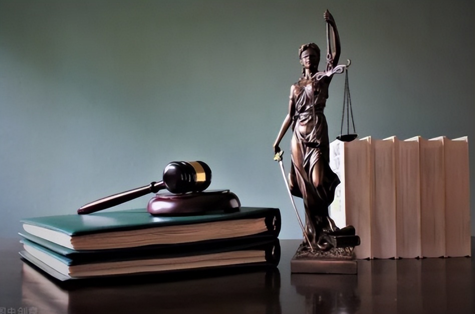 通过研究外推思想，沈清松教授，是如何解释外推与张力关系的？