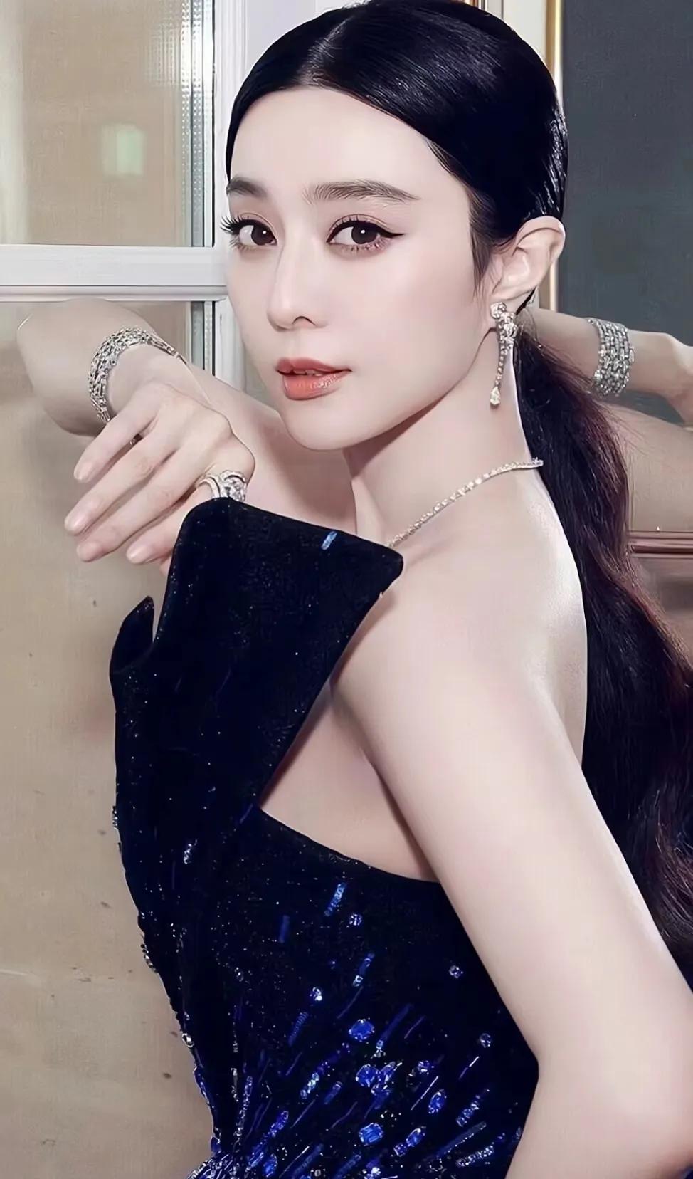 超清全网最好看的美女图片壁纸,360小鸟壁纸里的古风美女