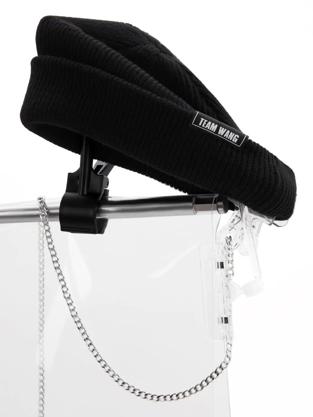 明星开副业？欧阳娜娜官宣个人品牌nabi，单买还不包邮