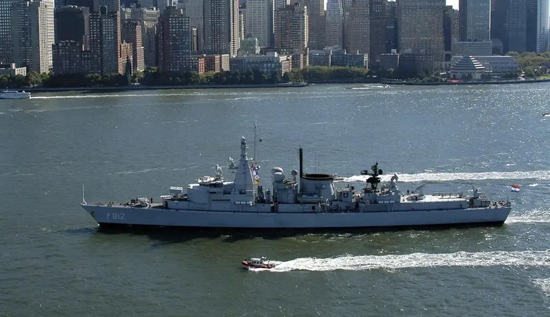 海军二手潜艇出售,海军二手车