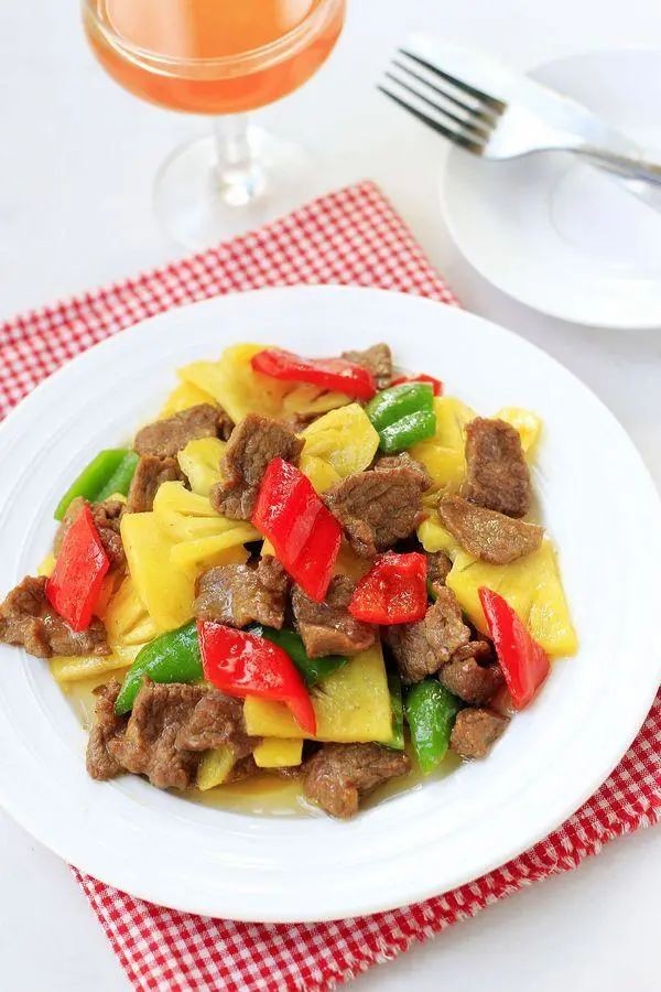 新鲜黄牛肉怎么做才又嫩又好吃,生鲜牛肉怎么做又嫩又滑