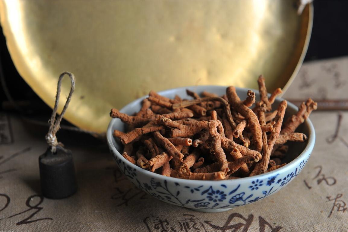 中药治疗失眠一个疗程大概多少钱,治疗失眠焦虑抑郁的中药有哪些