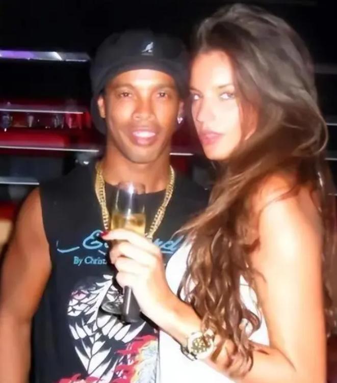 贫民窟里产凤凰，他们没有特供的海参，却成了顶级球星