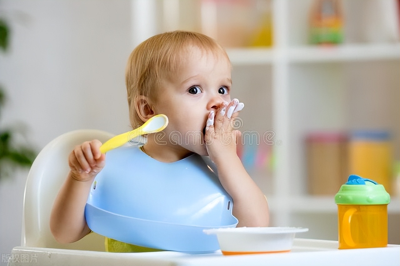 4岁的孩子还不会说话怎么办才好,孩子4岁还不会说话应该上什么课