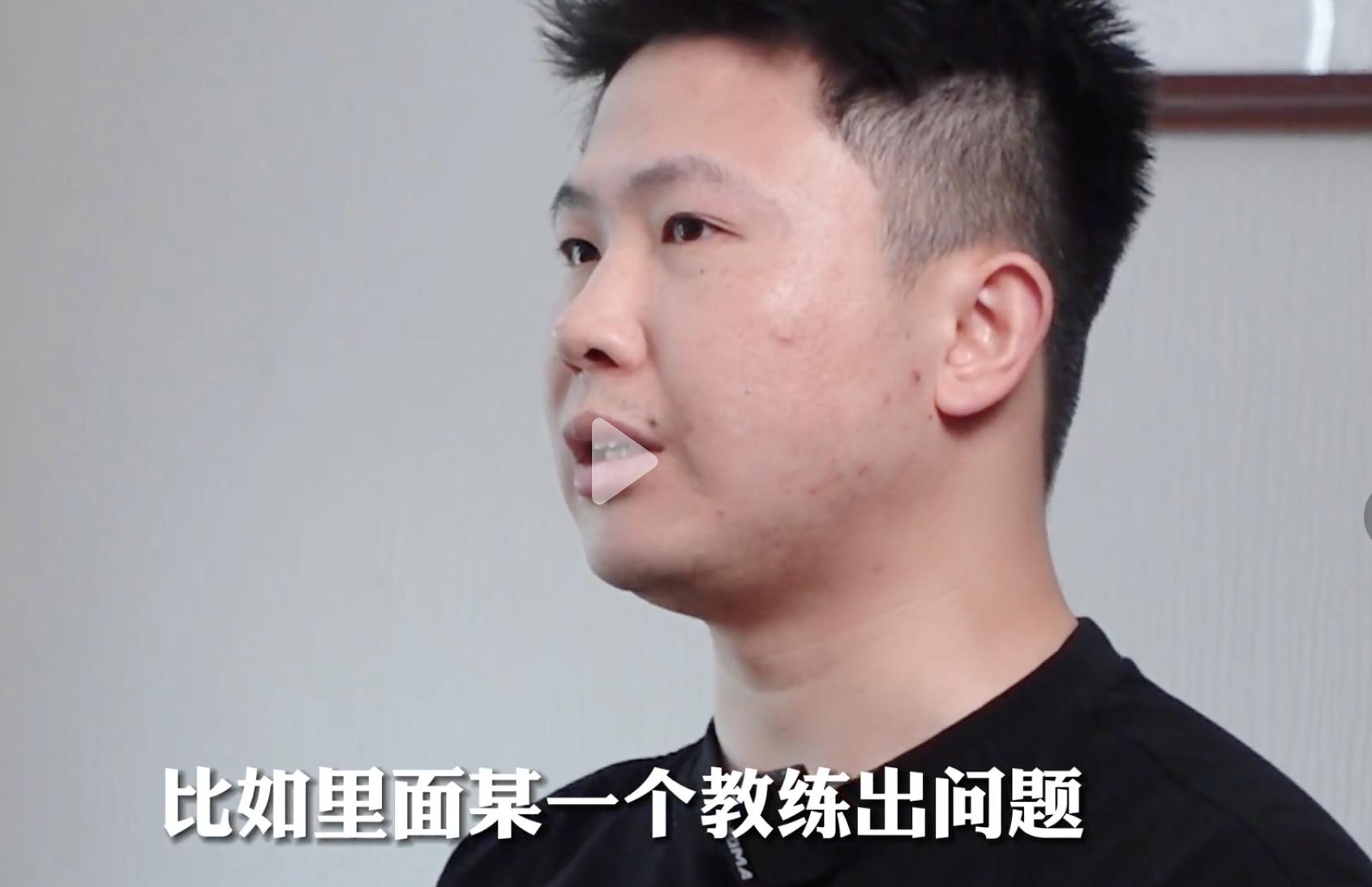 25岁小伙在大学期间创业盈利,00后男大学生创业一天赚20万