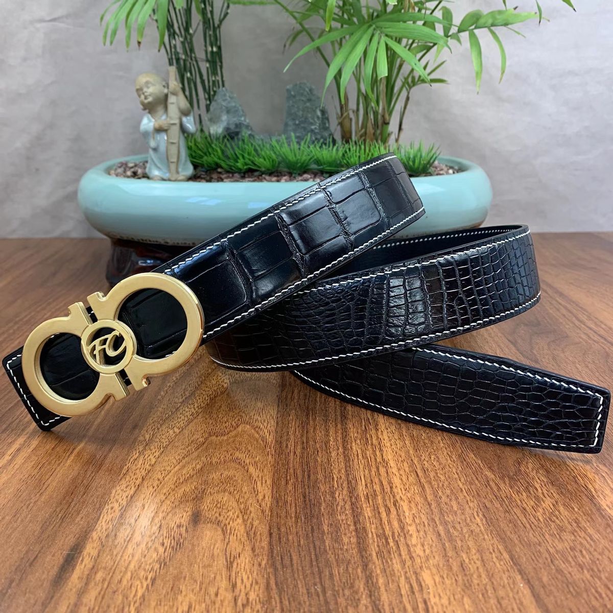 焚驰手工腰带，尽显男士尊贵品位