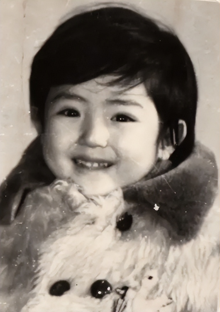 董璇高云翔离婚了没,董璇与高云翔离婚后现身活动