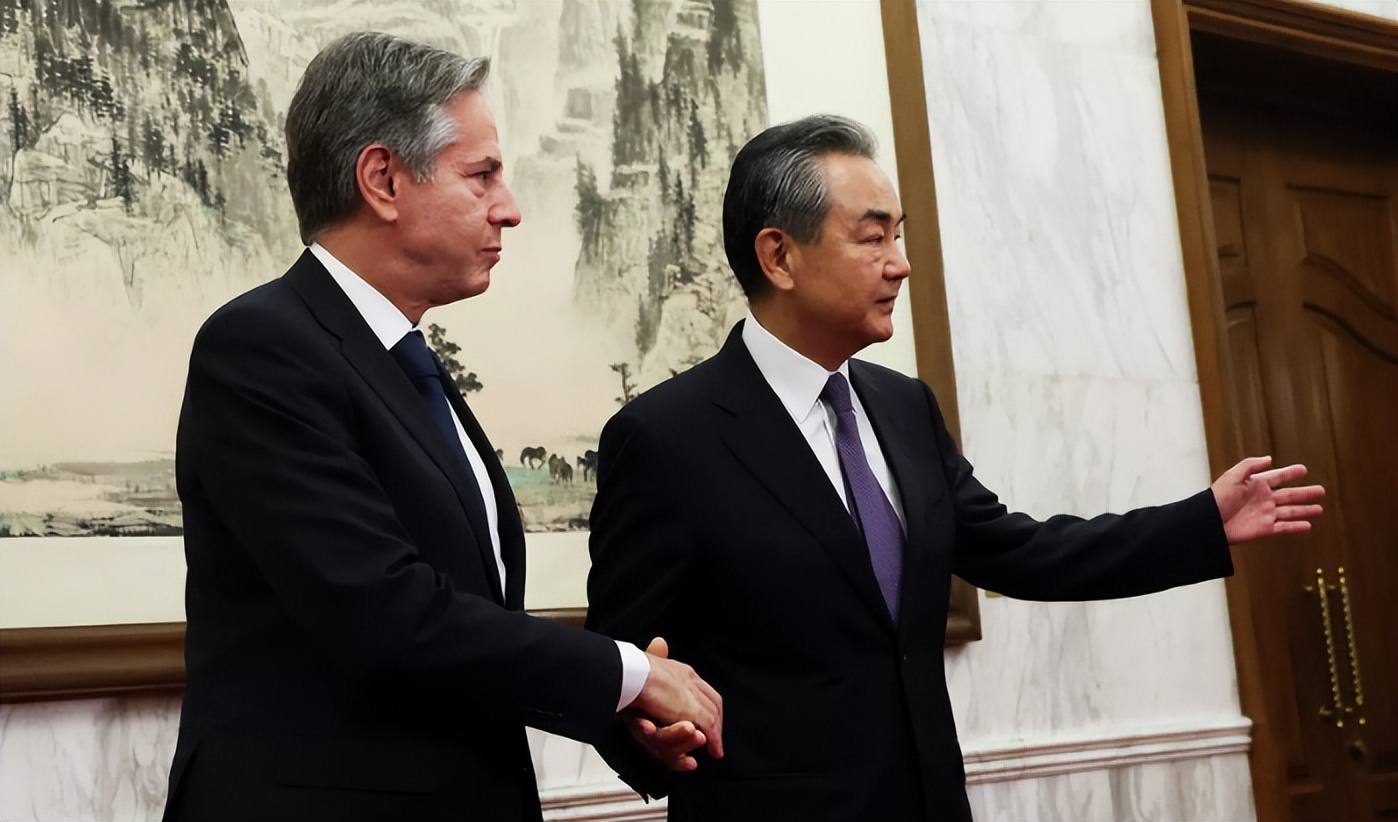 美韩对蒙古下手了?组“环中国”供应链,*土稀**从天津港出口