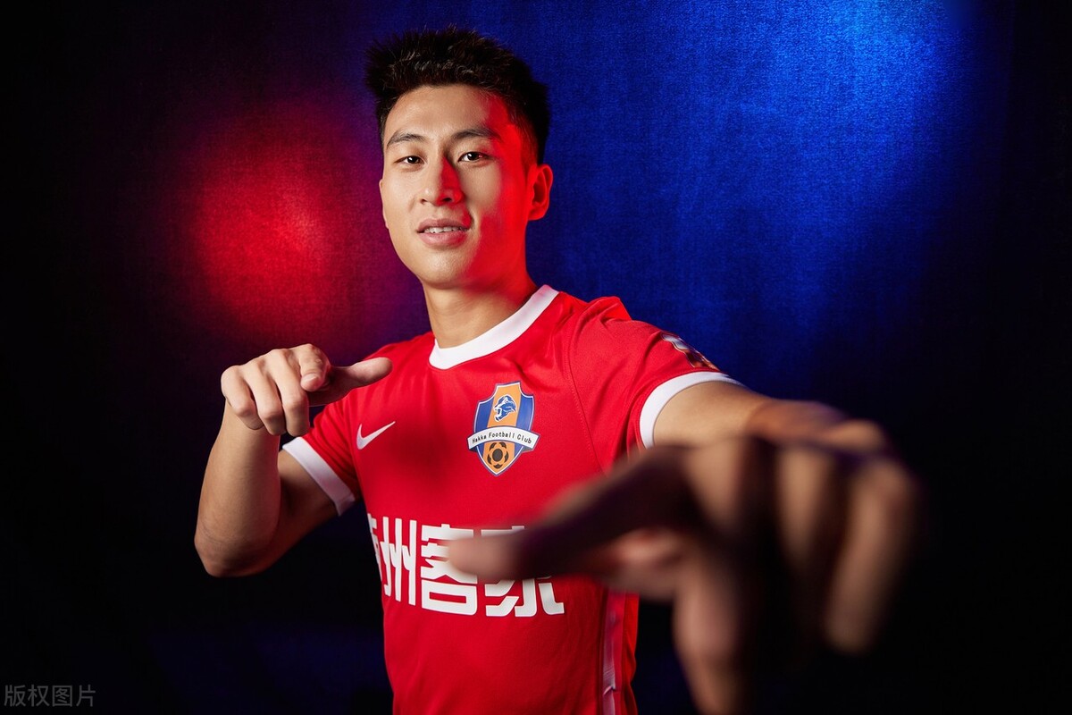 梅州客家足球俱乐部写真,梅州客家队海报