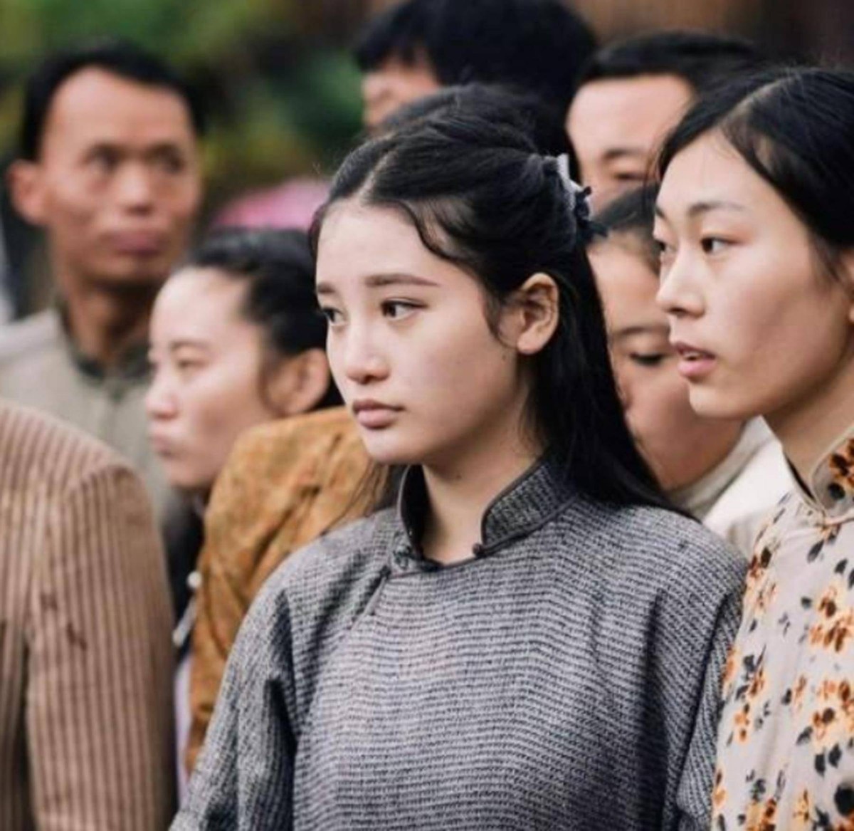 横店群演不够用了他们都在忙什么,横店20万群演现状