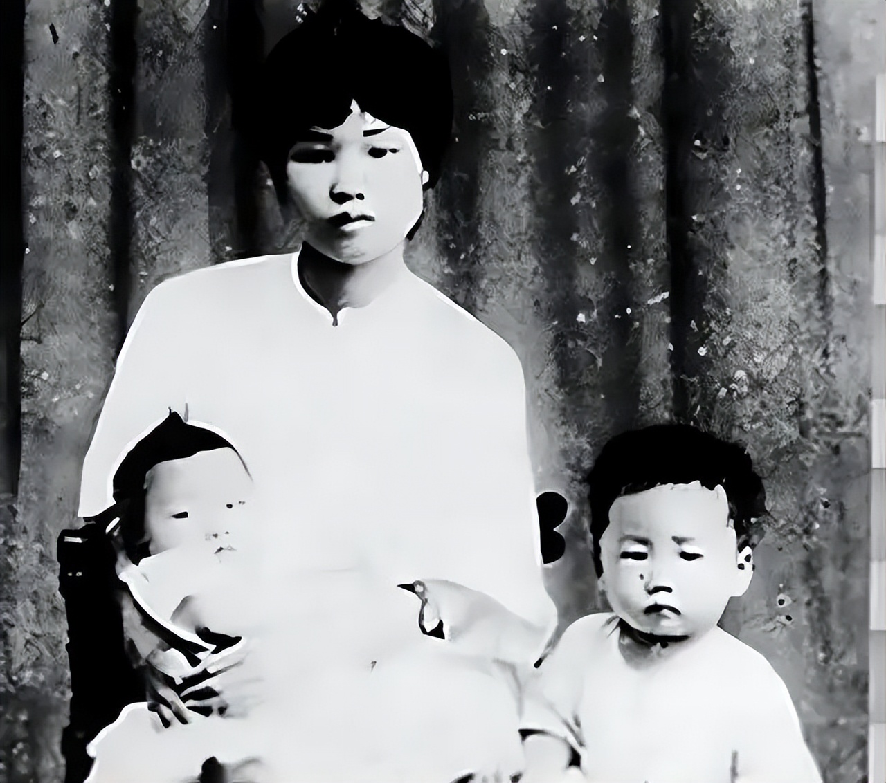 长沙解放后，杨开慧的母亲泪流满面：我等到了这一天，润之做到了