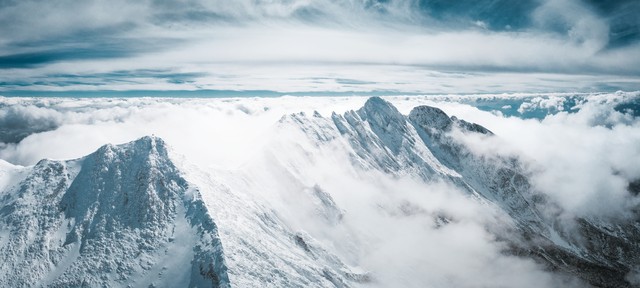 唐朝杜甫绝句,唐代诗人杜甫的经典名句