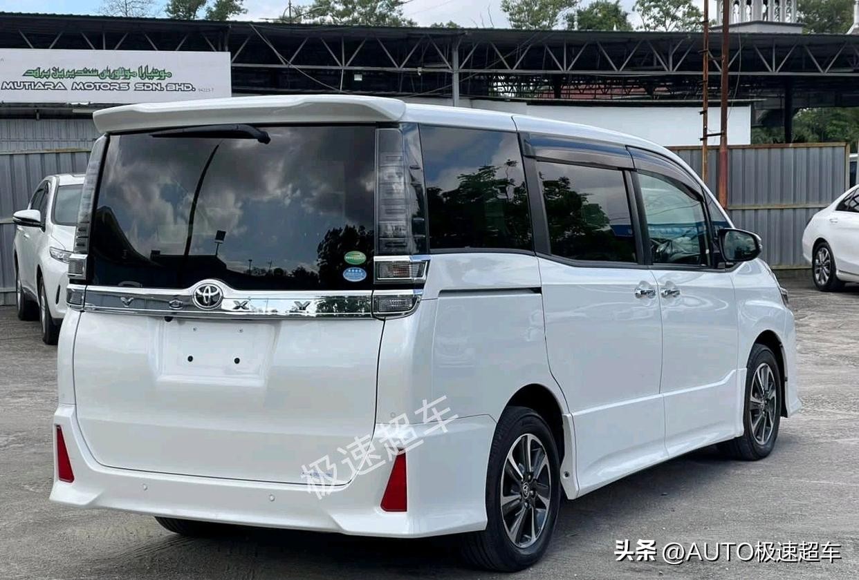 丰田落地16万的车,丰田新款mpvvoxy落地价