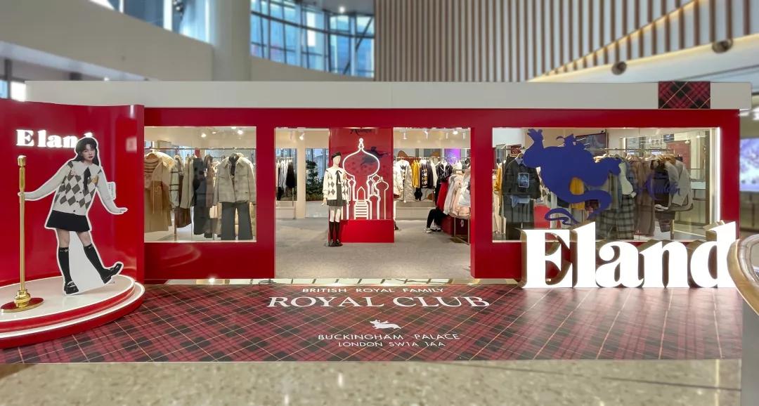 闊╁浗鎭嬬埍缁艰壓瀵屽鍗冮噾浜鸿宕╁,瀵屽鍗冮噾宕╀簡浜鸿澶氬皯浜烘ⅵ纰庝簡