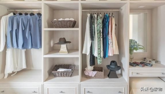 定制衣柜与墙面如何防止衣柜发霉,靠卫生间的墙壁衣柜发霉如何补救