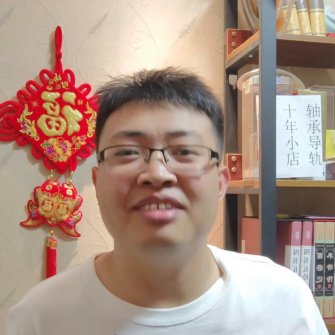 成功的唯一捷径只有坚持和努力,努力与坚持是你成功的必备法则