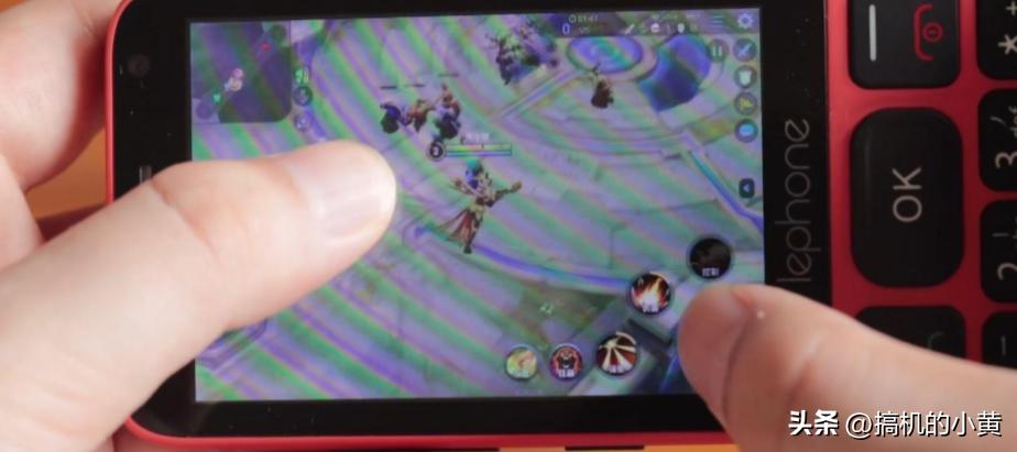 按键手机现在发展成什么样了,按键手机是哪一年被淘汰的