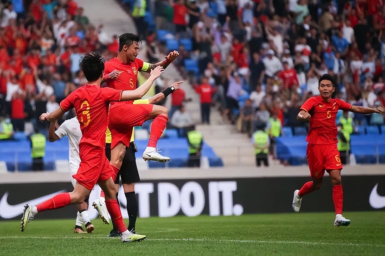 中国男足的进步和变化,中国男足跨级容易吗