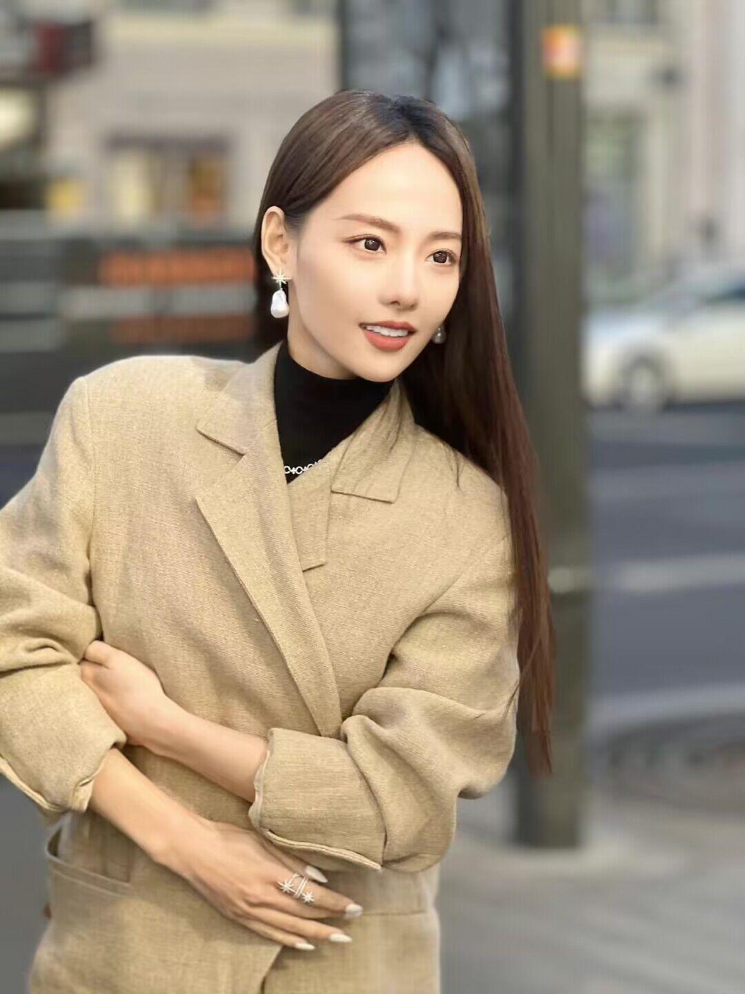 张嘉倪疑似回应买超出轨,张嘉倪疑似回应买超劈腿