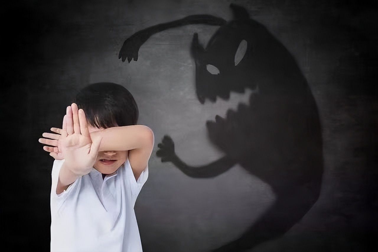 分析内向的人如何看待社交800字,关于社交的一点看法