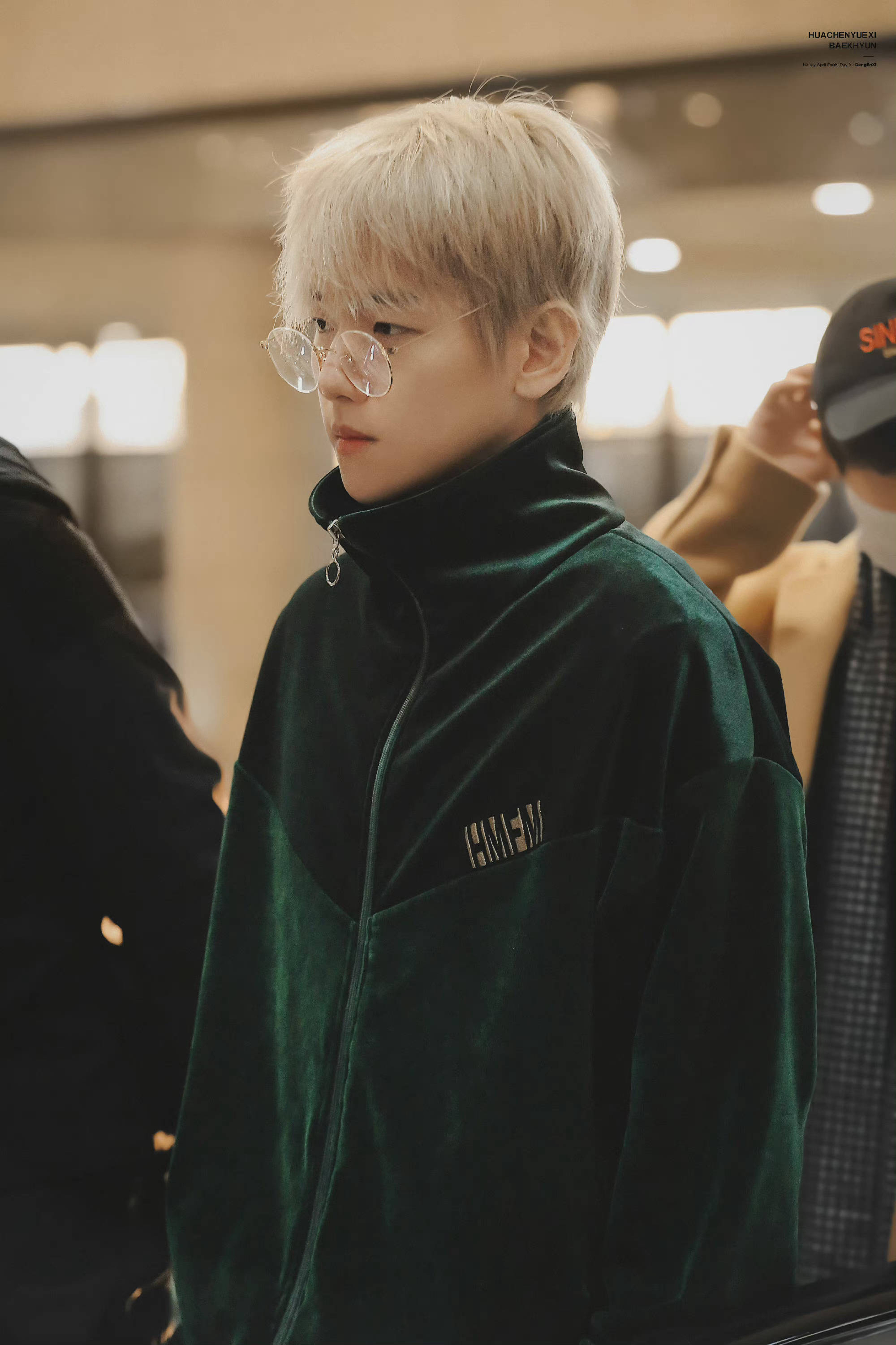 exo出道10周年专辑有朴灿烈吗,exo朴灿烈年龄排名