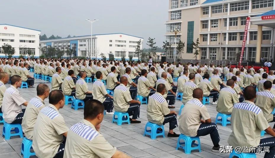 亲人在服刑家属可去拿身份证吗,家属要用到服刑人员身份证怎么办