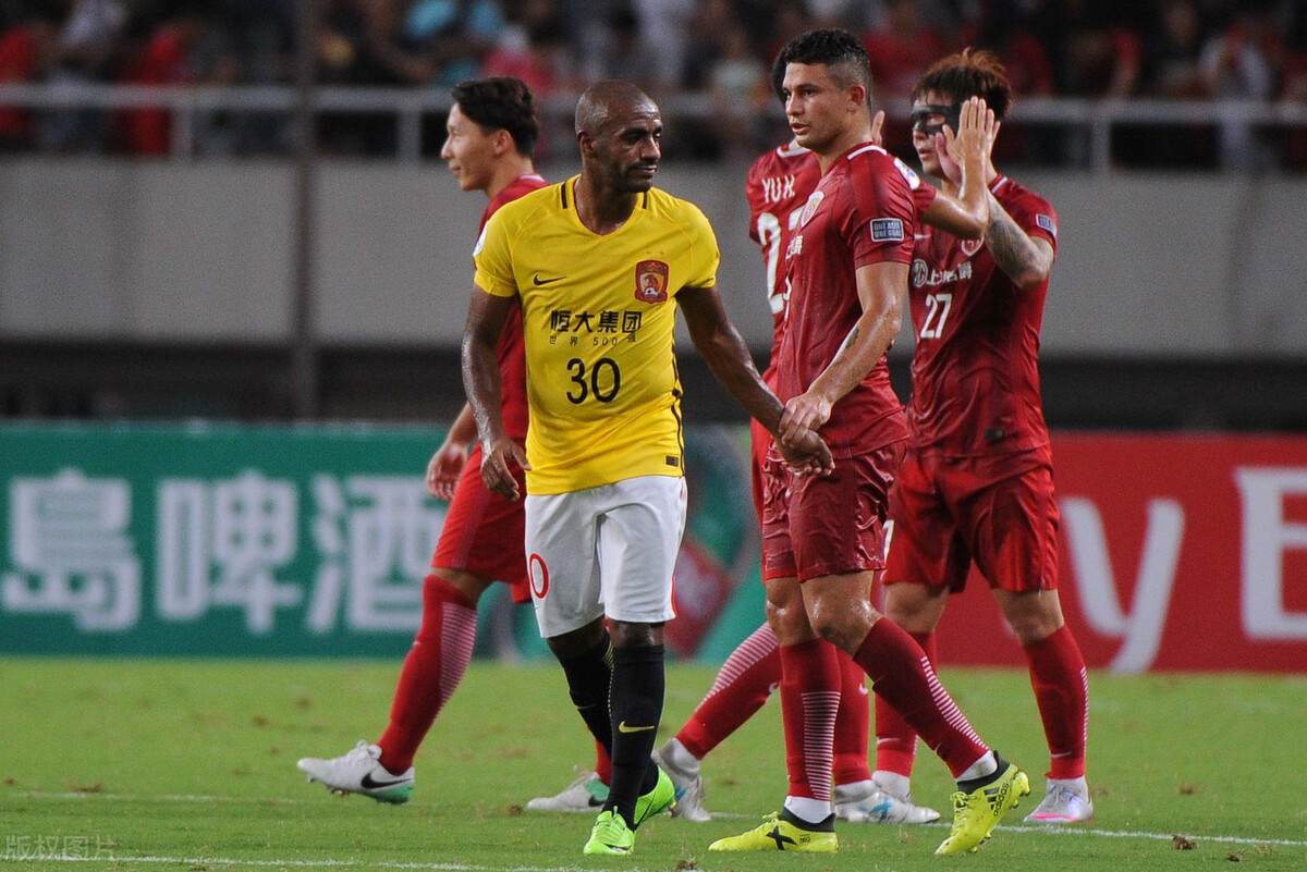 广州恒大亚冠史诗级大逆转,恒大经典逆转比赛录像