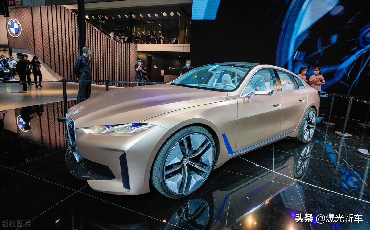 宝马I4新款多少钱,新款宝马i4上市售价42.99万元