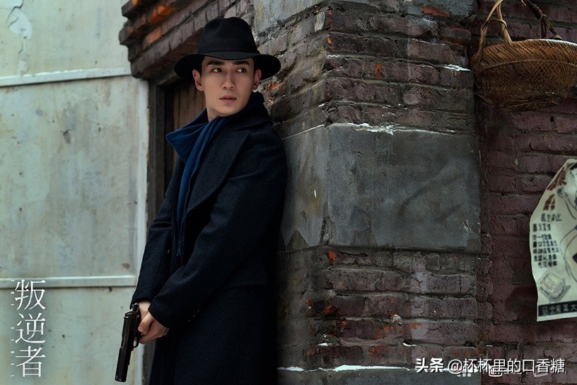 白敬亭龚俊谁帅,2023年男演员人气排行榜