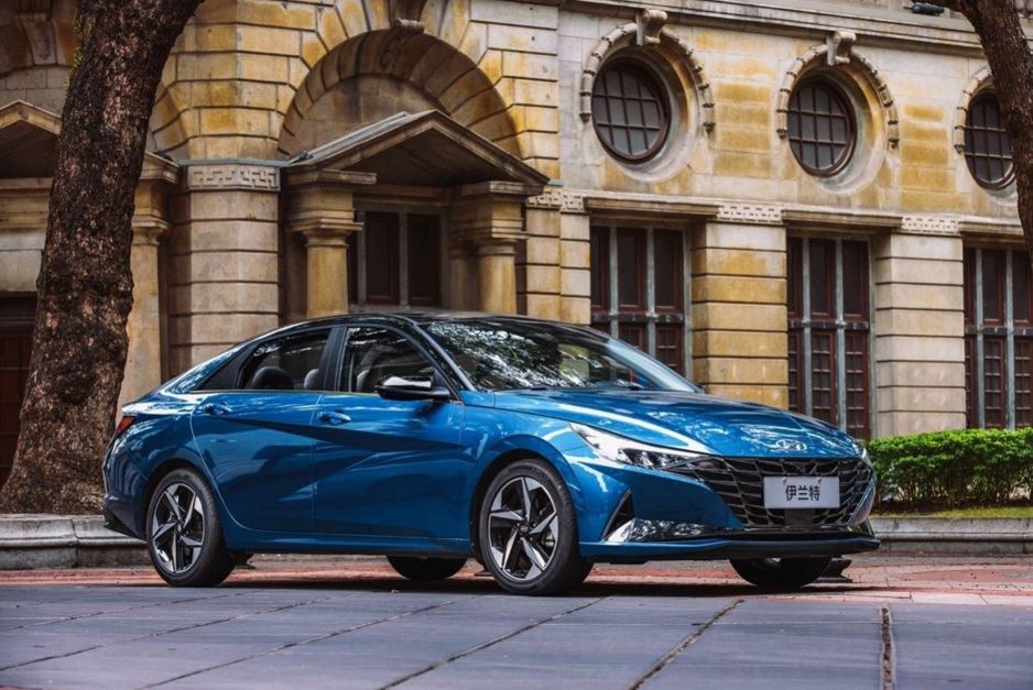 全新一代第七代伊兰特各个版本,998万元起第七代伊兰特正式上市