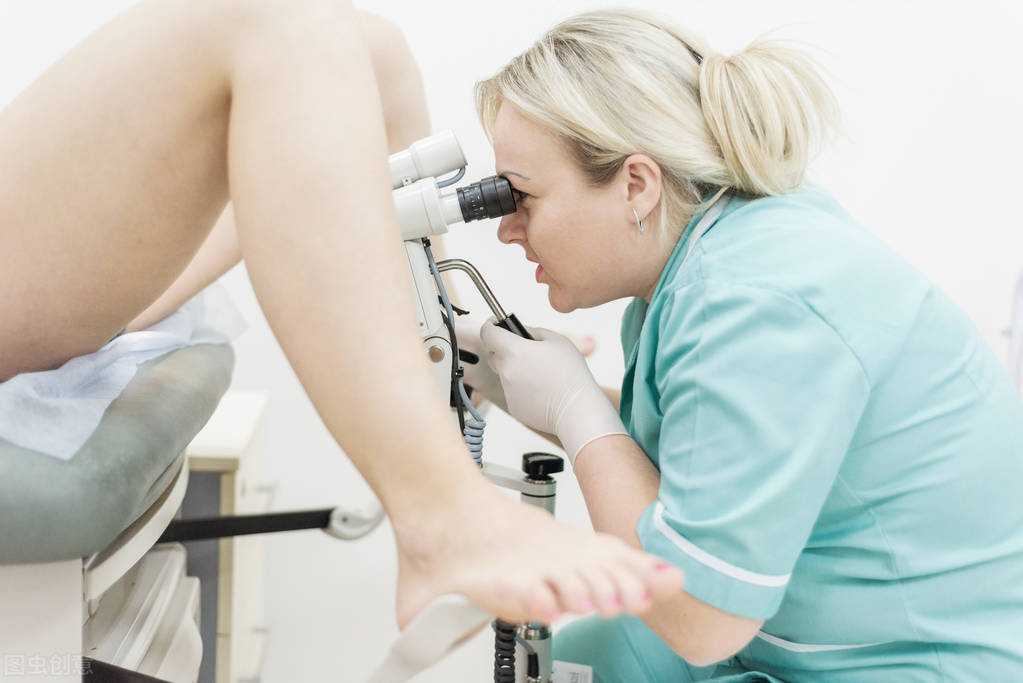 阴道炎单单只治疗女方吗？男方也逃不过“中招”，交叉感染最麻烦