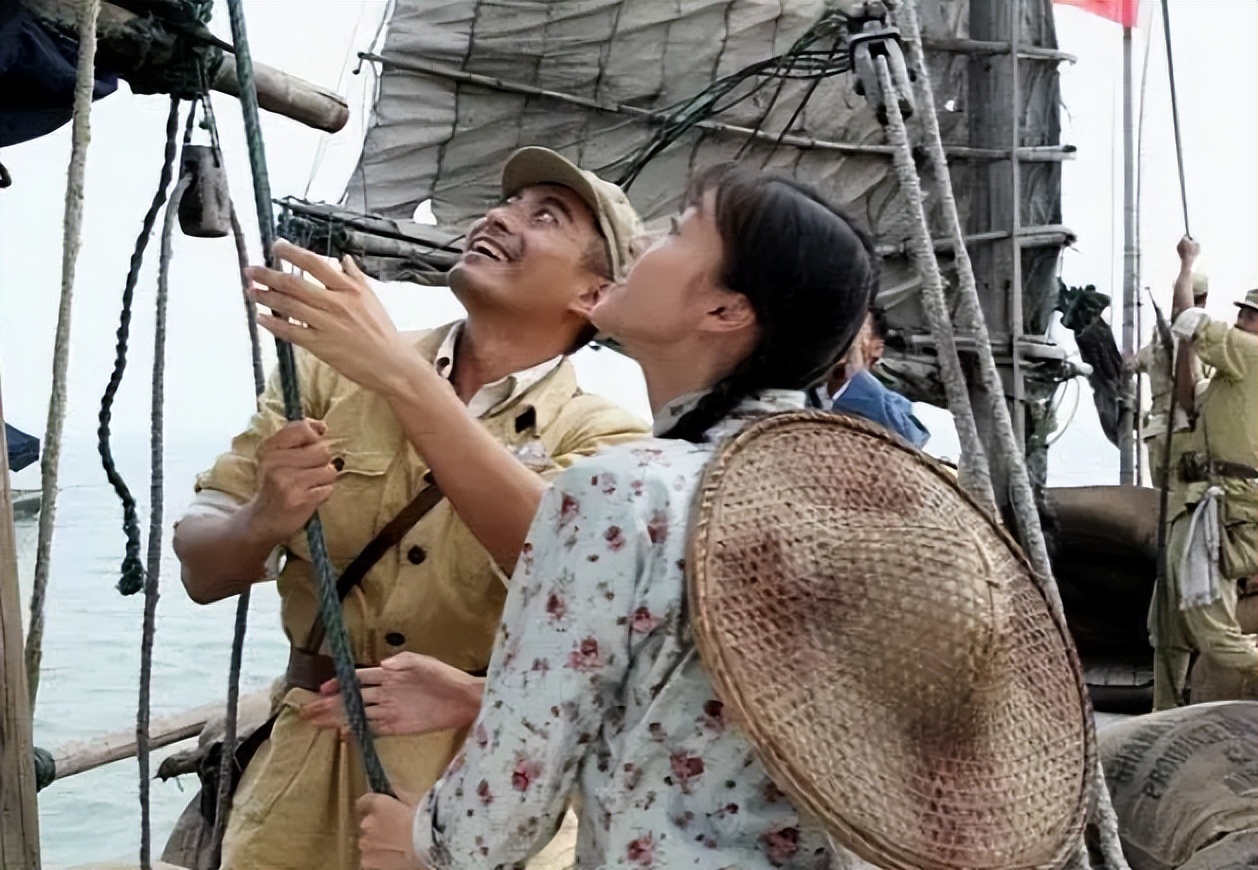 知名女星高调官宣婚讯,30岁知名女星晒结婚照官宣结婚