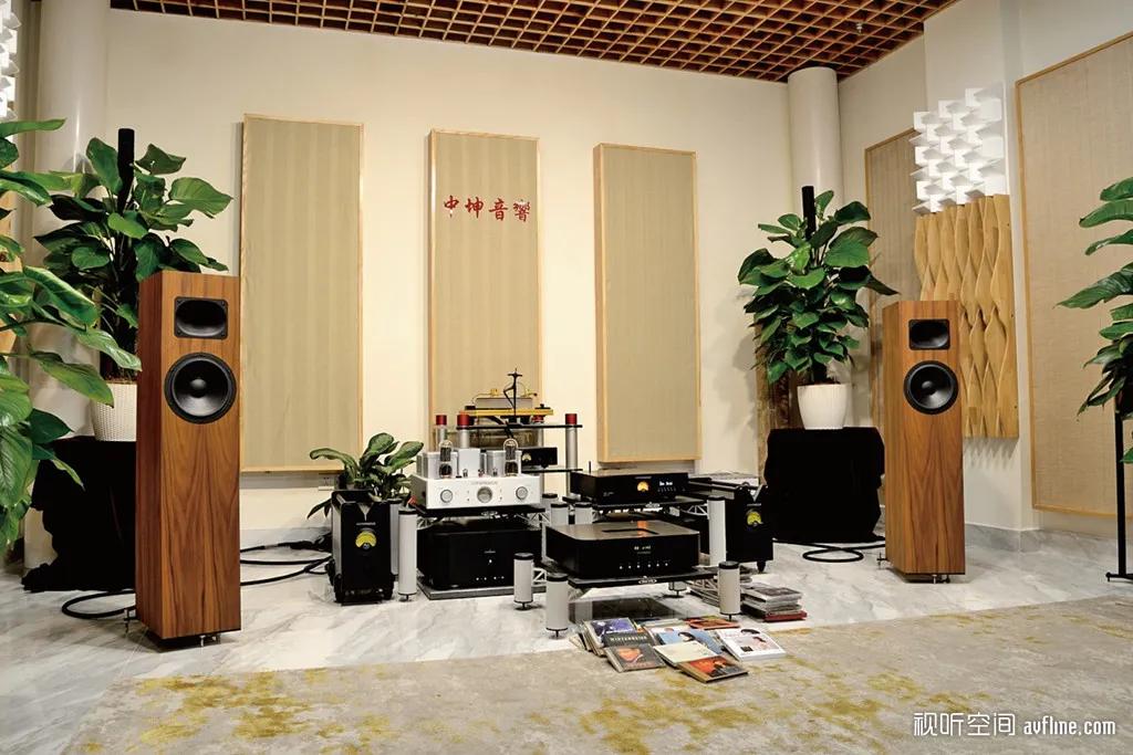 常伴左右歌曲,常伴左右歌曲伴奏