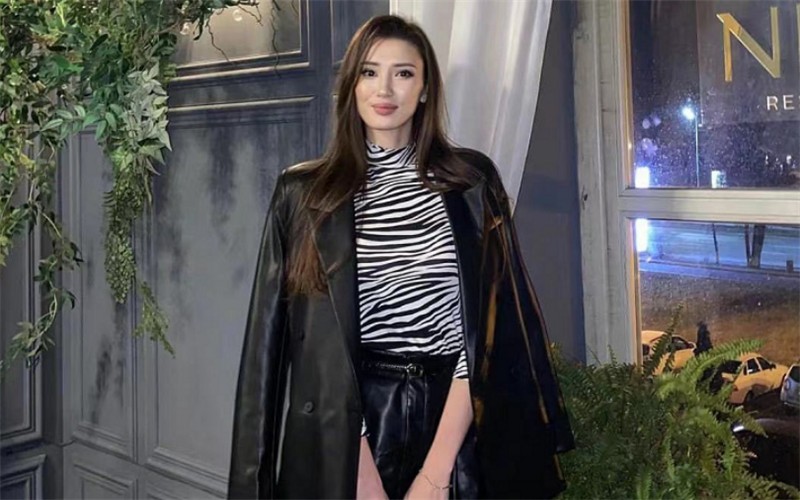 美国女排萨宾娜,排球萨宾娜图片