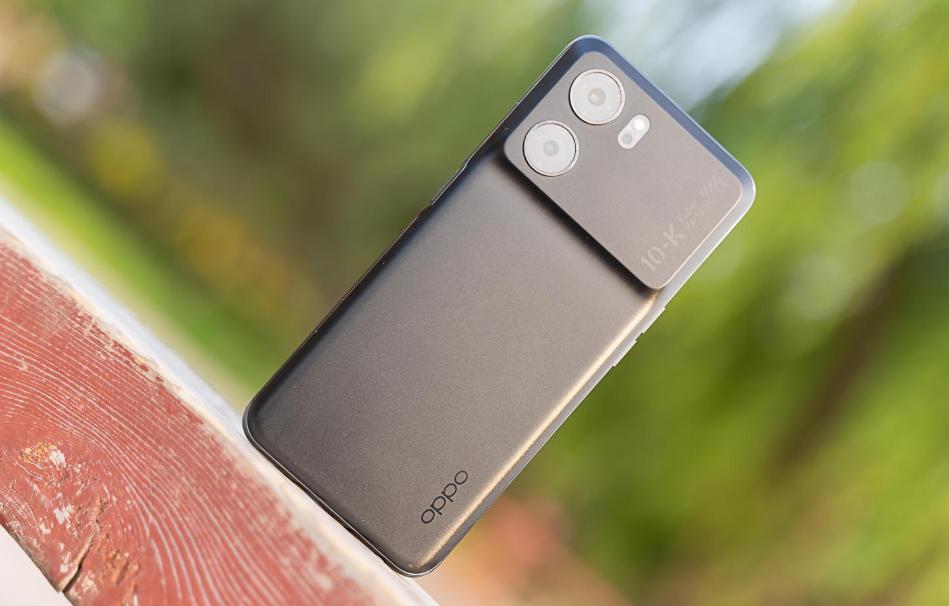 OPPO是懂用户的，5000mAh+67W，5nm高性能手机降至1425元